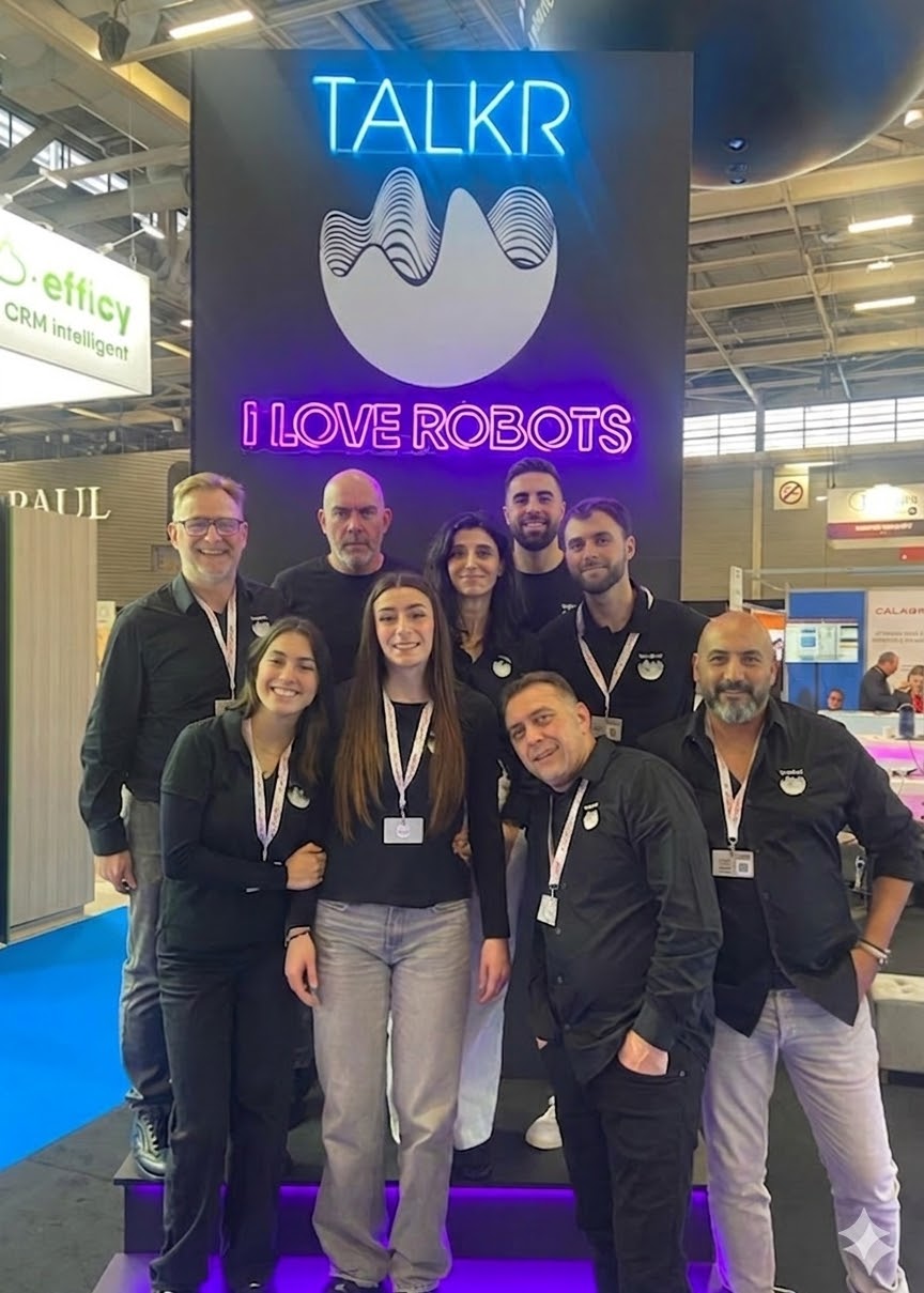 I love robot — join the TALKR team